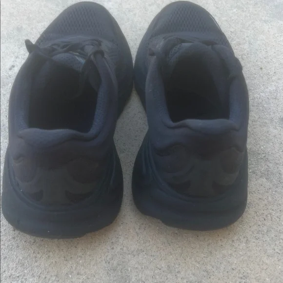 HOKA ONE ONE Women's Bondi 9 Black Sneakers Size 7 - Picture 5 of 8